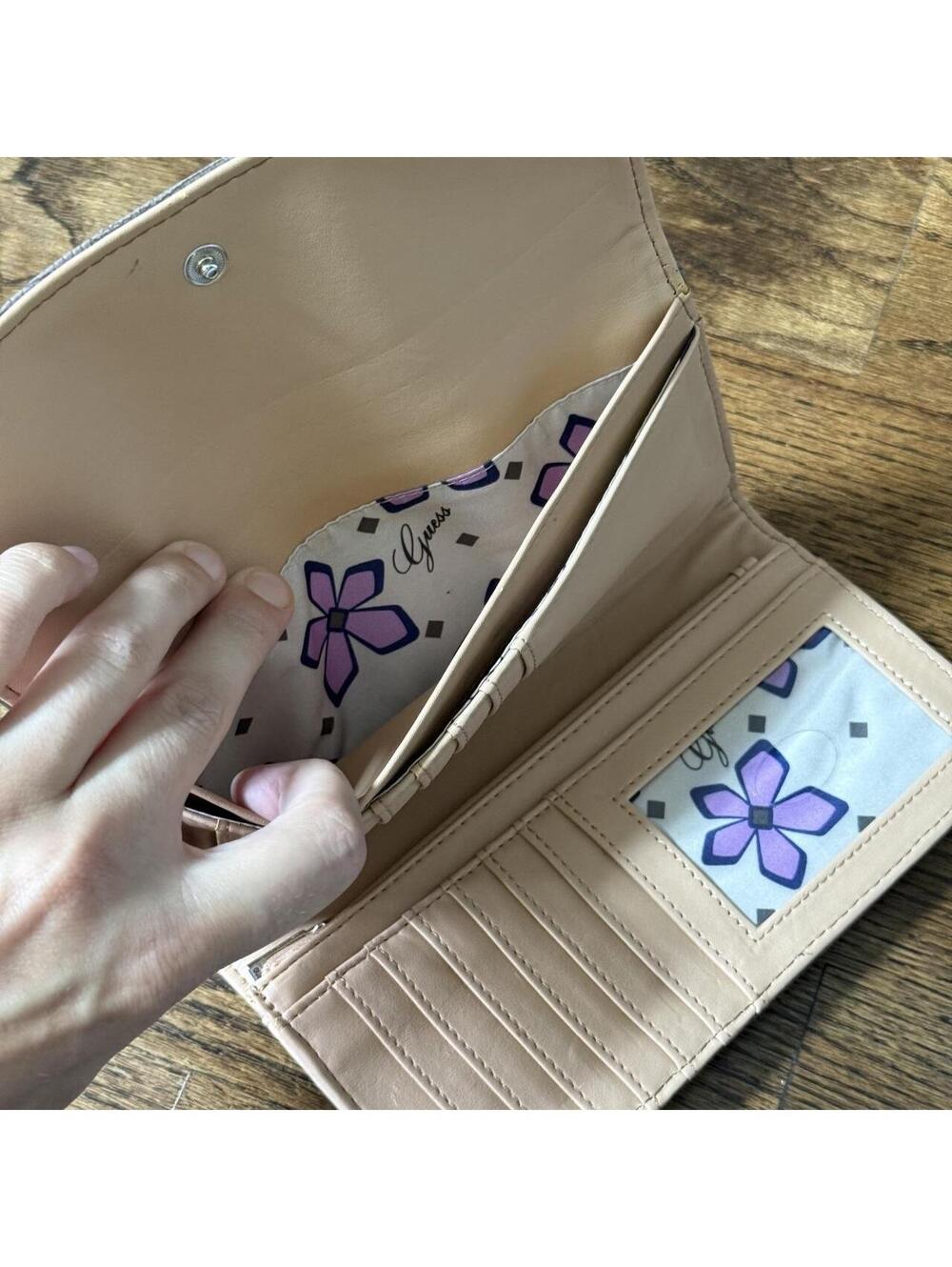 Y2K Guess Monogram Wallet ✨ - Picture 7 of 8